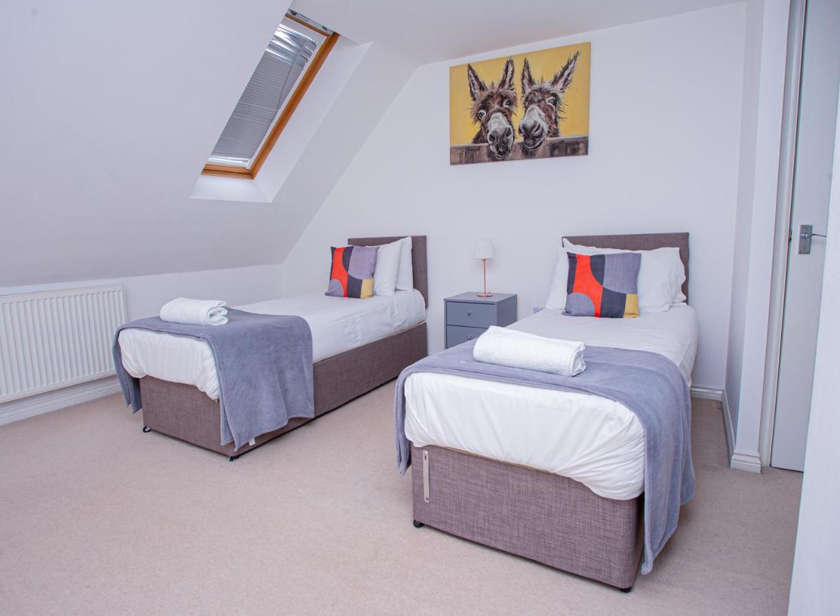 Turners Gardens Villa Northampton Eksteriør bilde