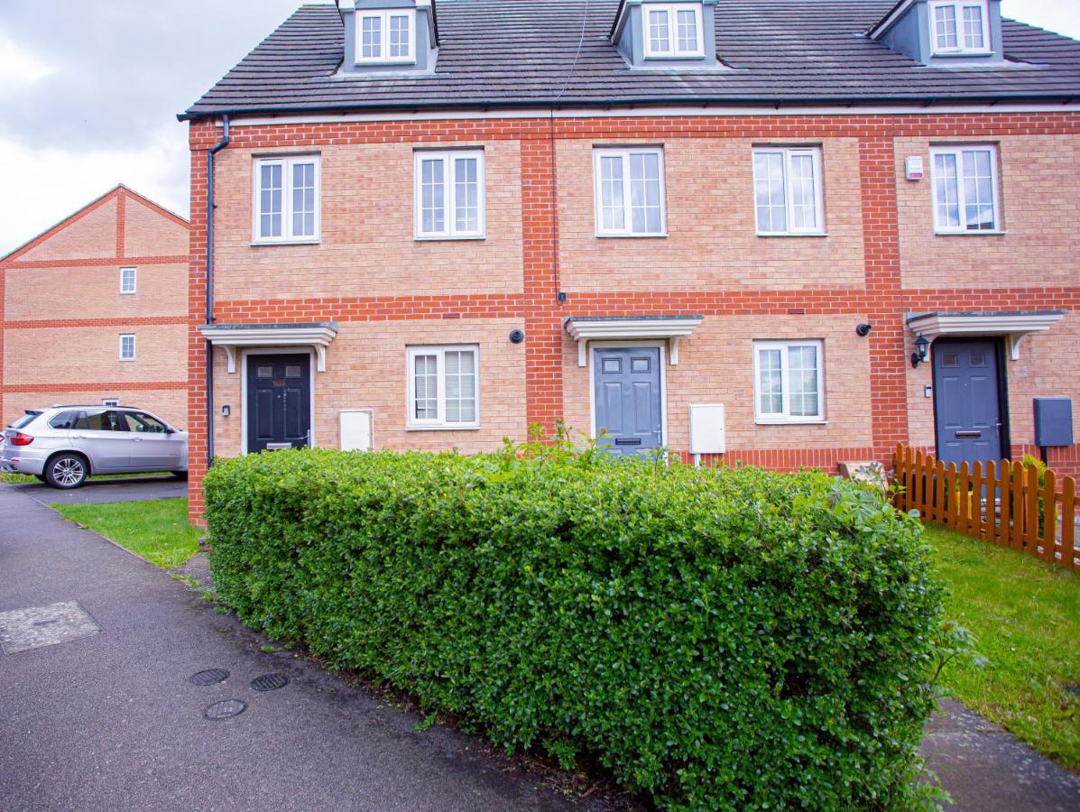 Turners Gardens Villa Northampton Eksteriør bilde