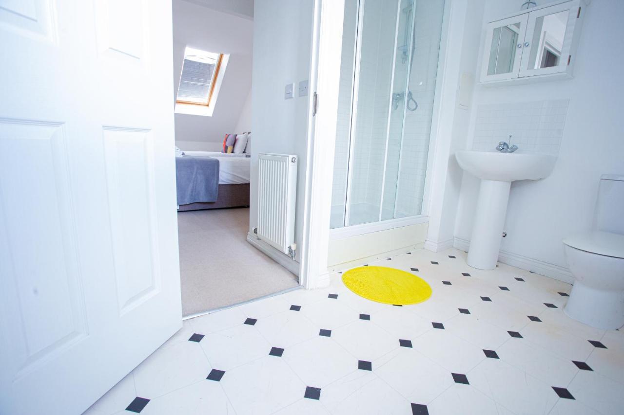 Turners Gardens Villa Northampton Eksteriør bilde